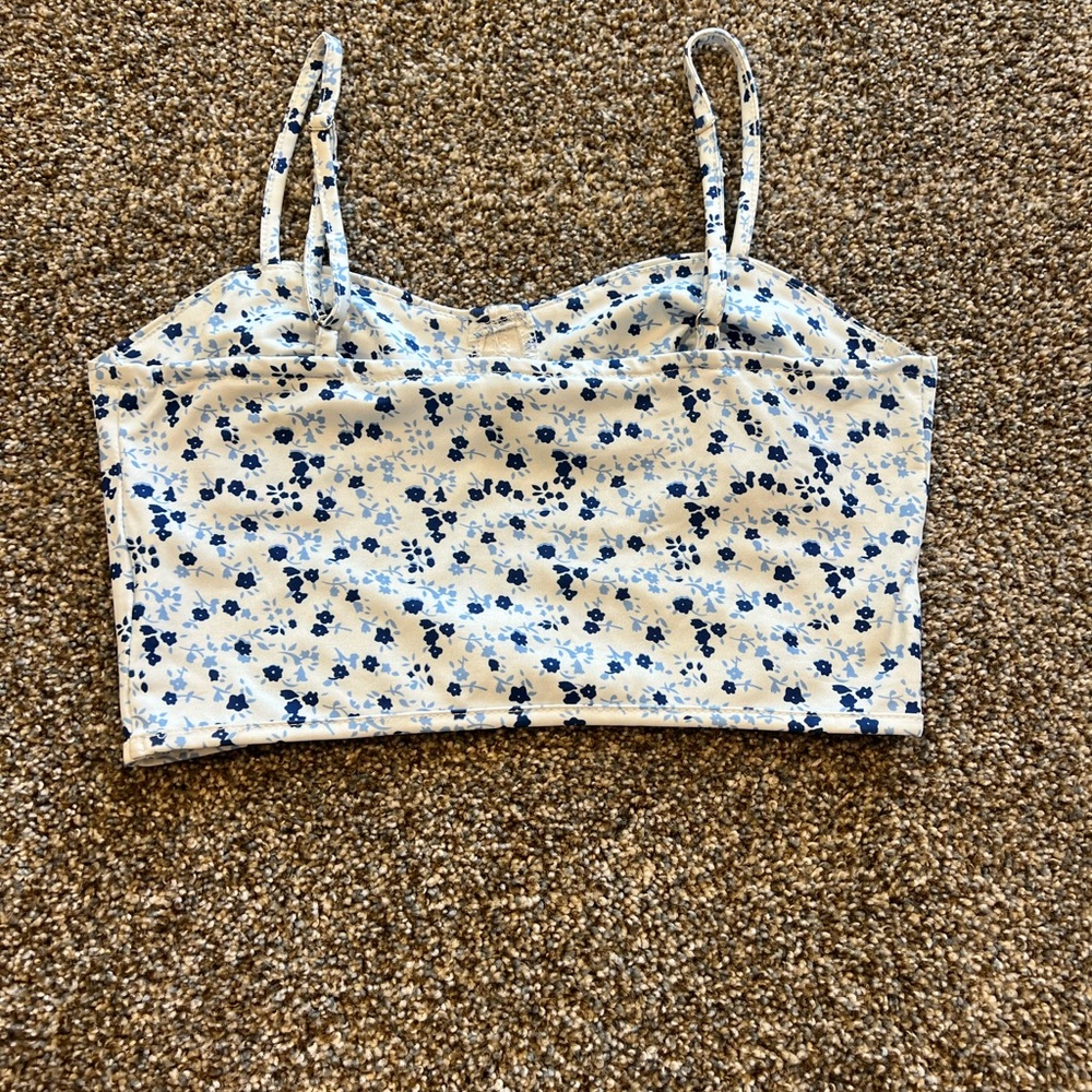 SHEIN White and Blue Fitted Crop Camisole - Picture 2 of 3